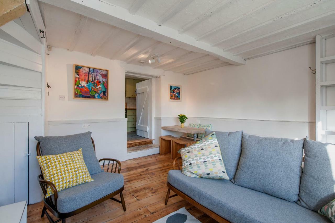 Charming Period Cottage Бат Екстер'єр фото